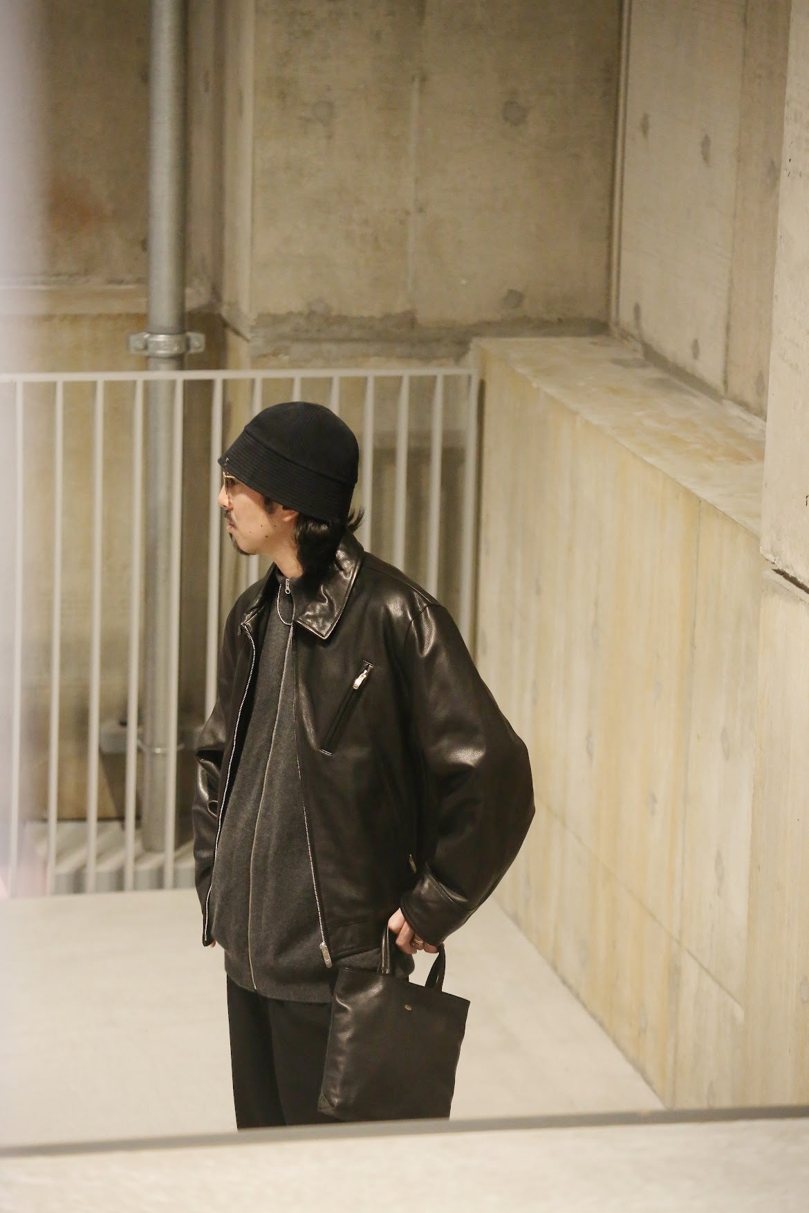 PC SINGLE RIDERS JACKET W / LOVE & PEACE SILVER