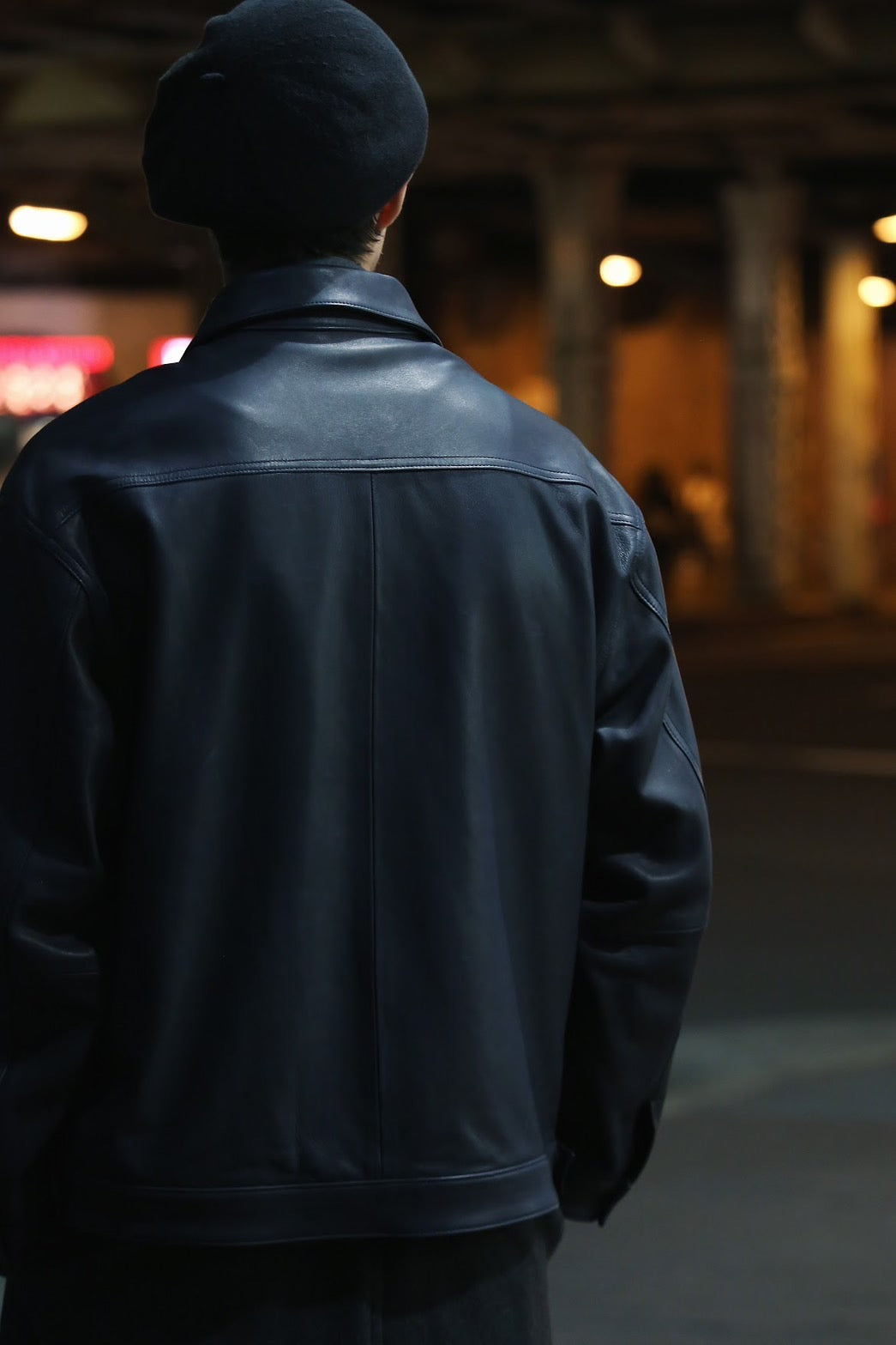 LEATHER JACKET W / SILVER BUTTONS (ENTREFINO)