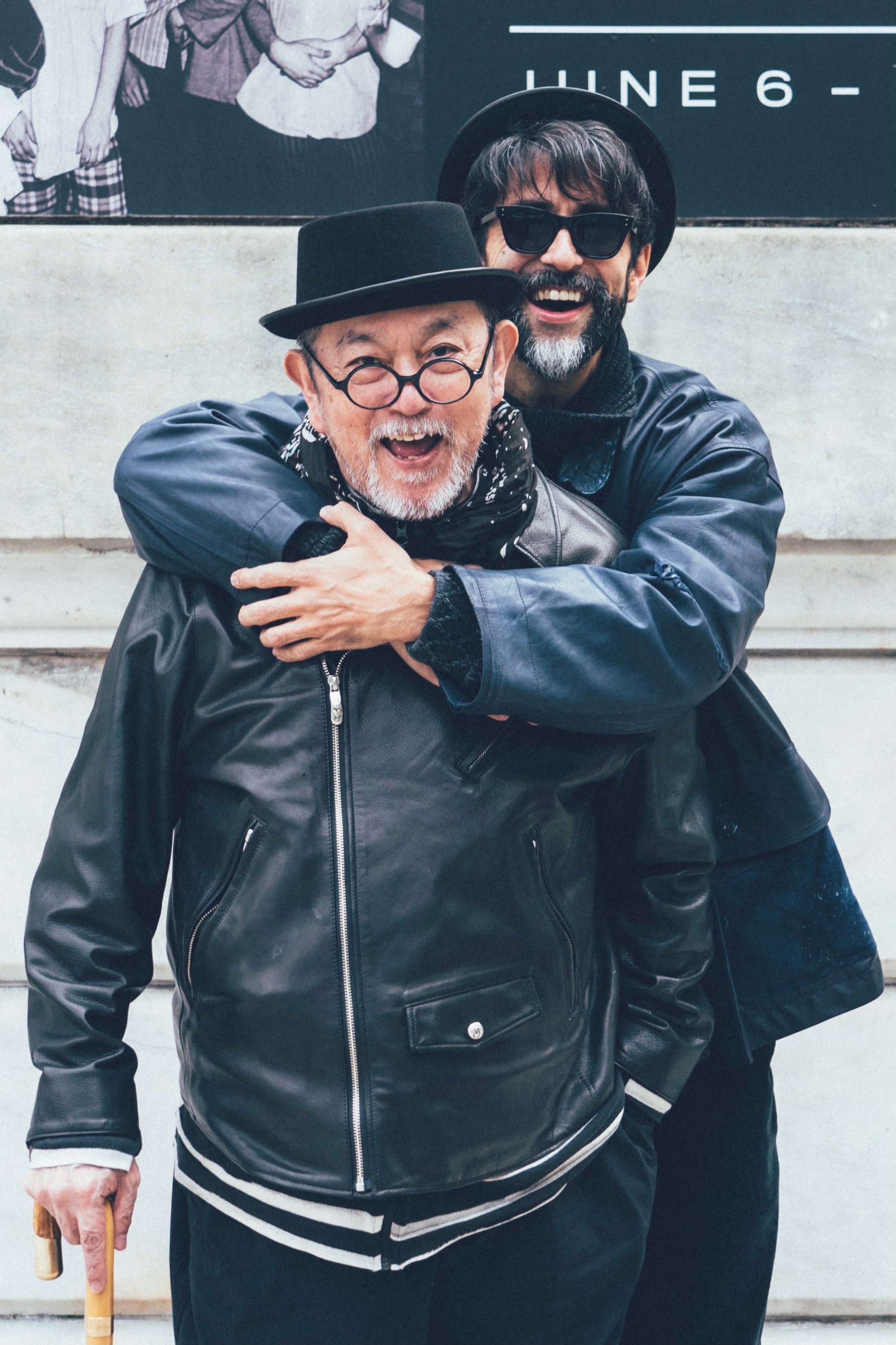 PC RIDERS JACKET W/LOVE & PEACE SILVER