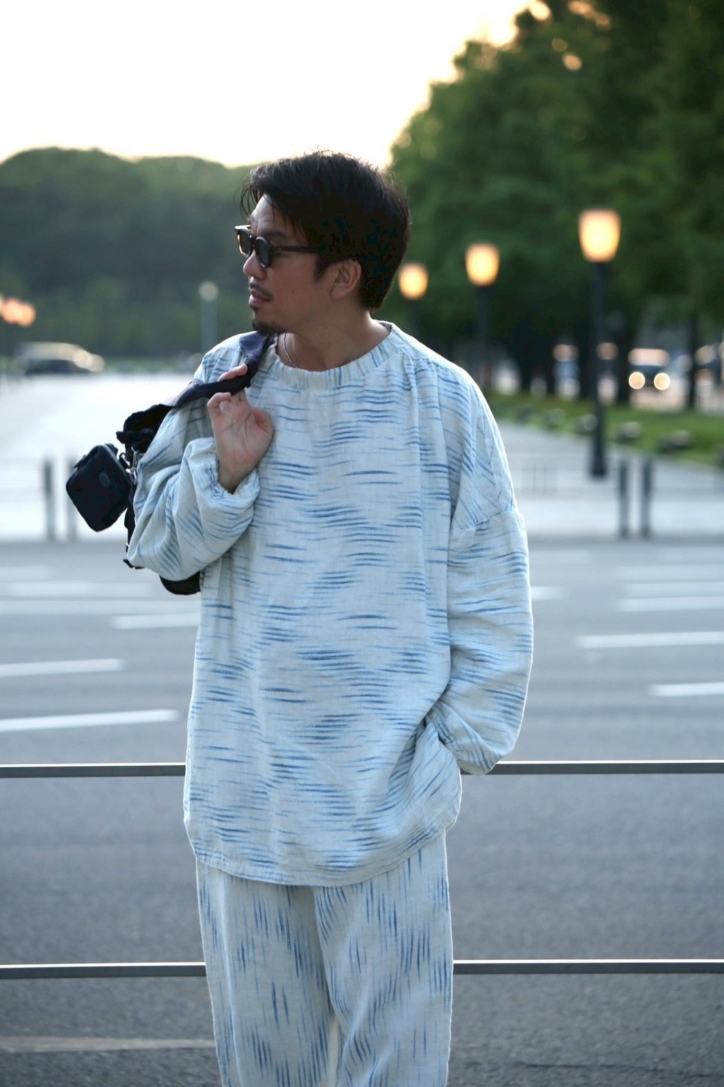 "PC EXCLUSIVE" OLD FRANCE INDIGO PRINT SMOCK