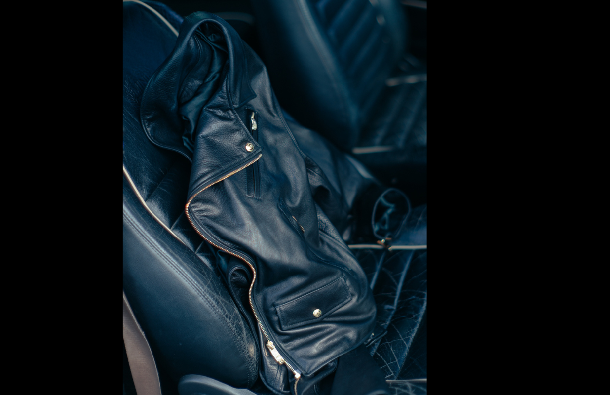 PC RIDERS JACKET W / LOVE & PEACE GOLD