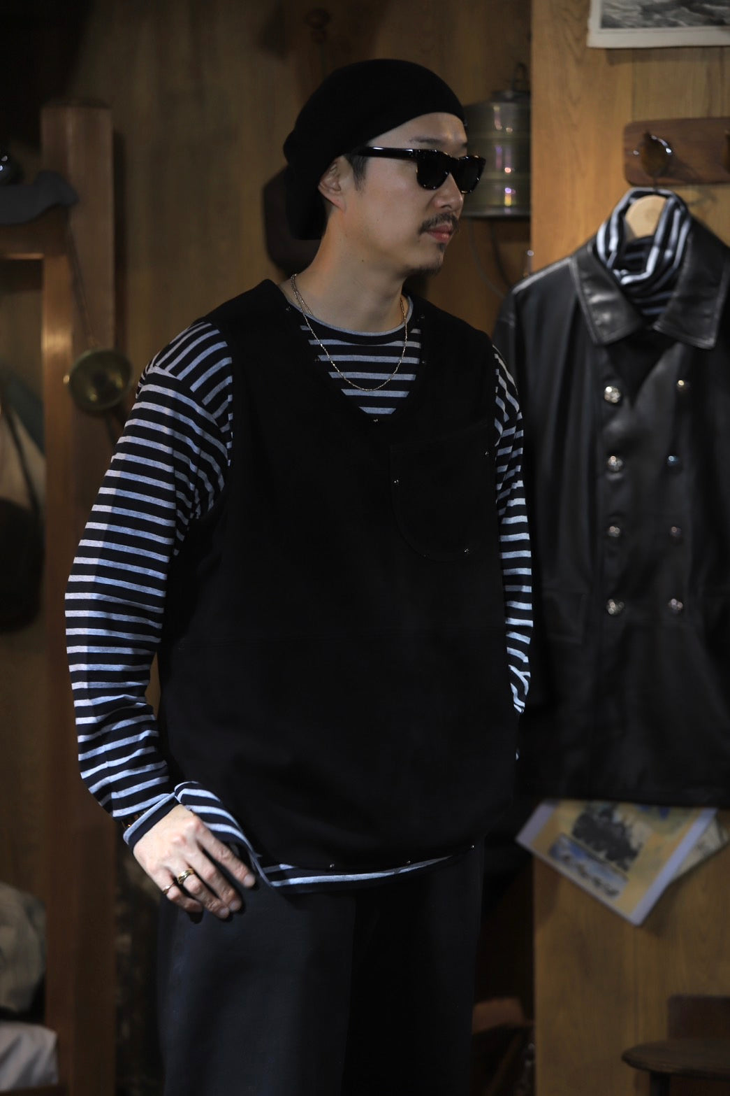 LEATHER SUEDE VEST W / ONYX & SILVER (PC GINZA EXCLUSIVE)