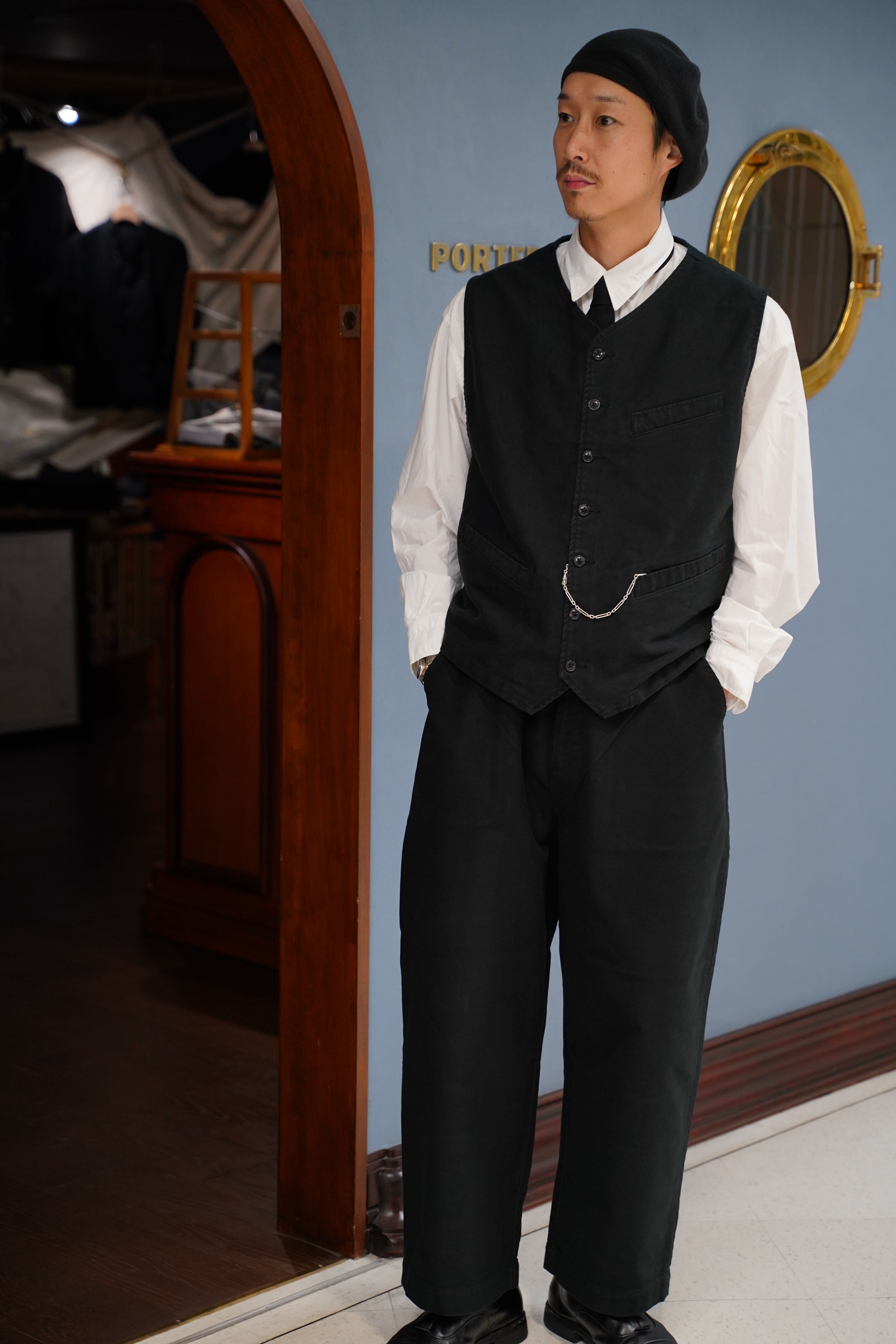 BLACK GABARDINE TIE