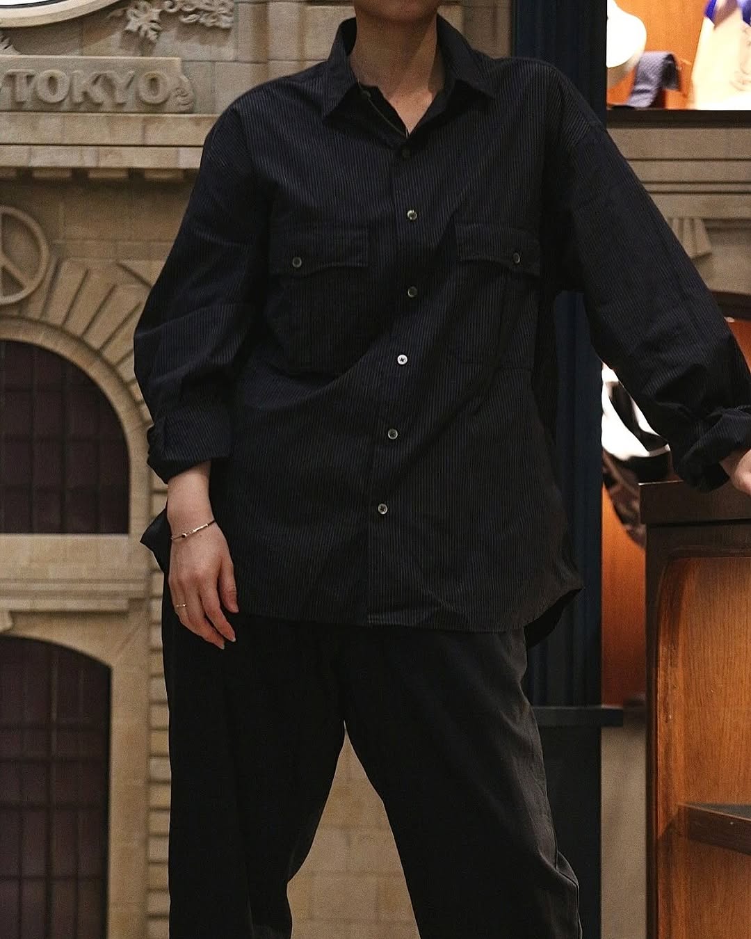 ROLL UP PIN STRIPE SHIRT