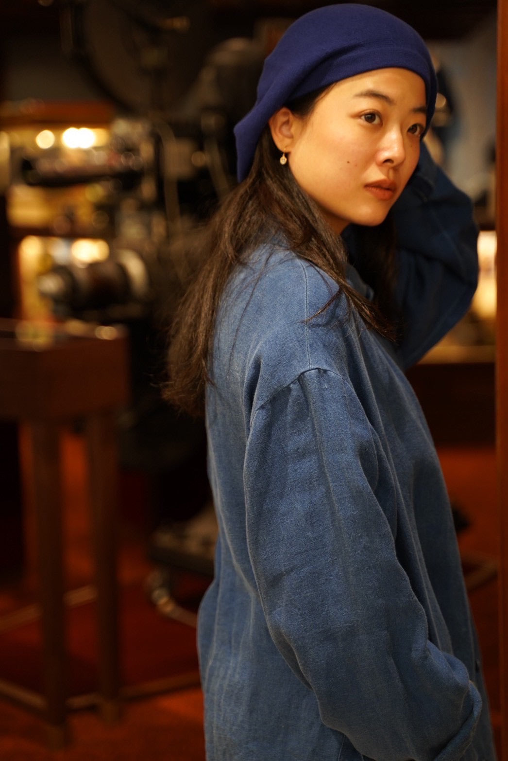 INDIGO LINEN SHIRT JACKET