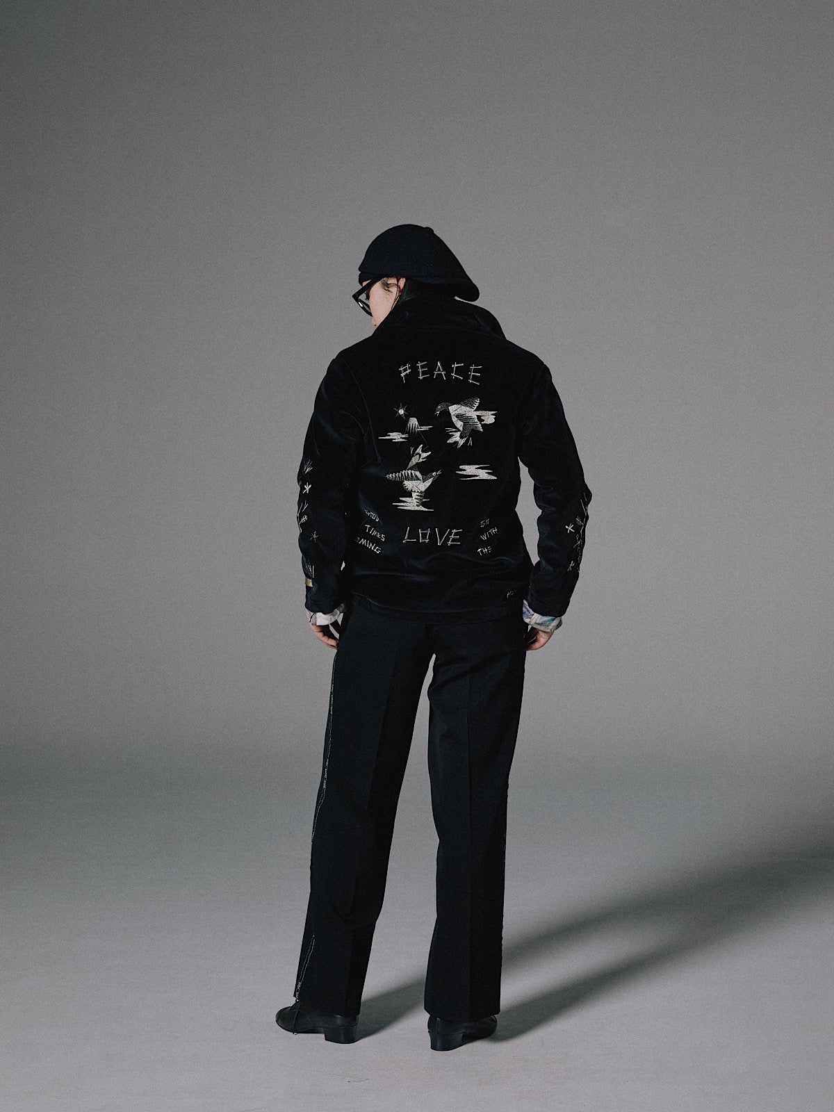 VELVETEEN HIPPIE SOUVENIR ZIP UP JACKET