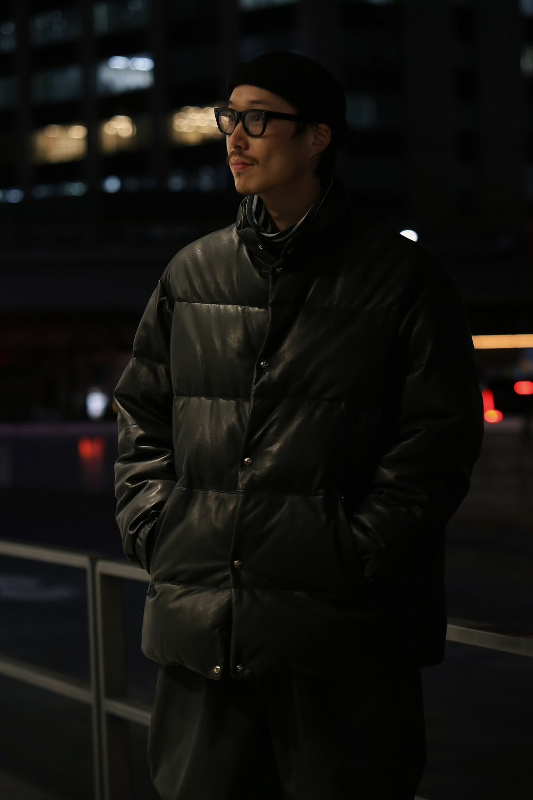 LEATHER DOWN JACKET W / LOVE & PEACE SILVER (ENTREFINO)