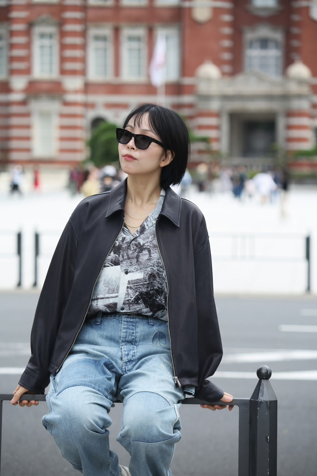 LEATHER ZIP UP JACKET W / LOVE & PEACE SILVER (ENTREFINO)