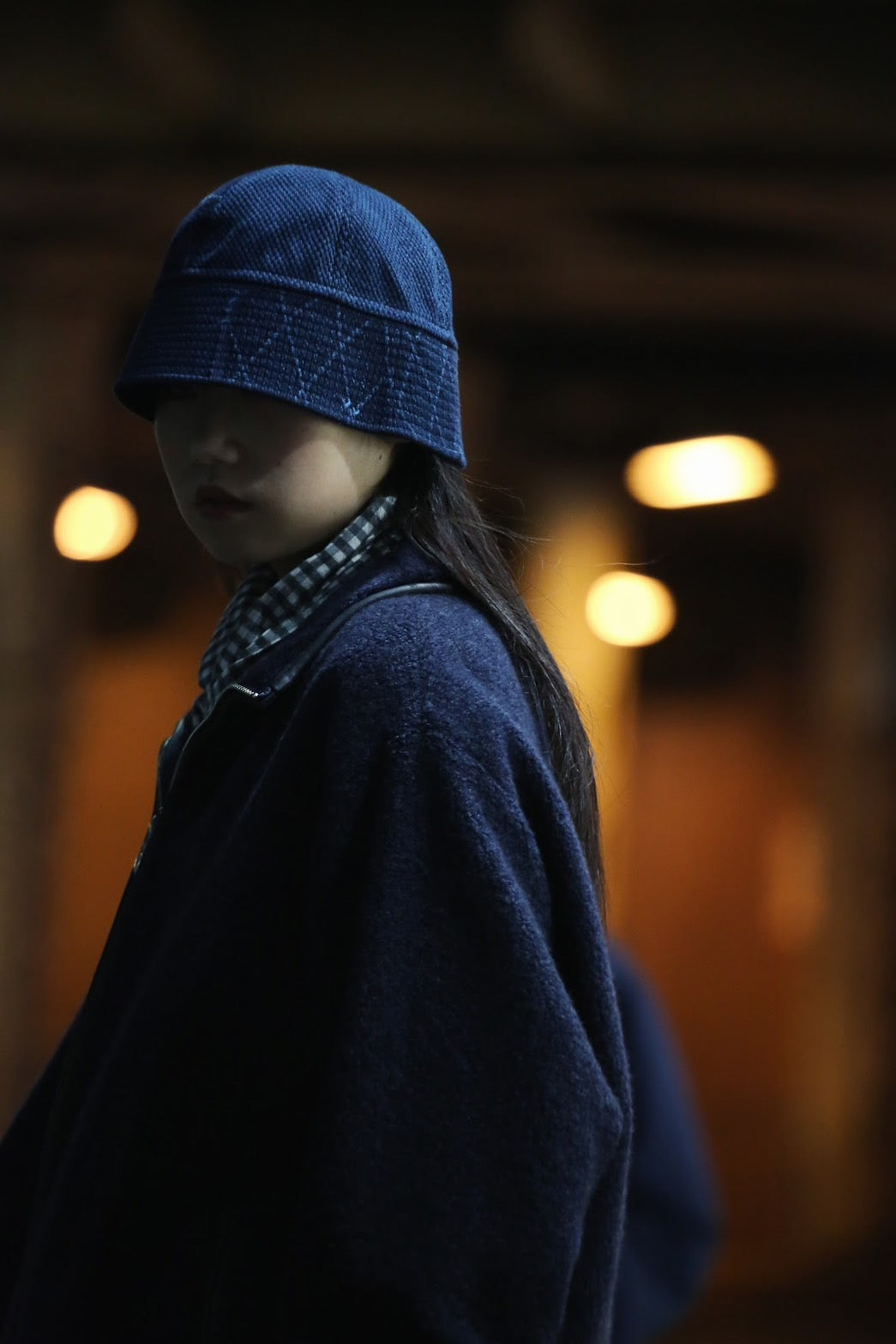 CASHMERE ZIP UP JACKET W / LEATHER PIPING (ENTREFINO)