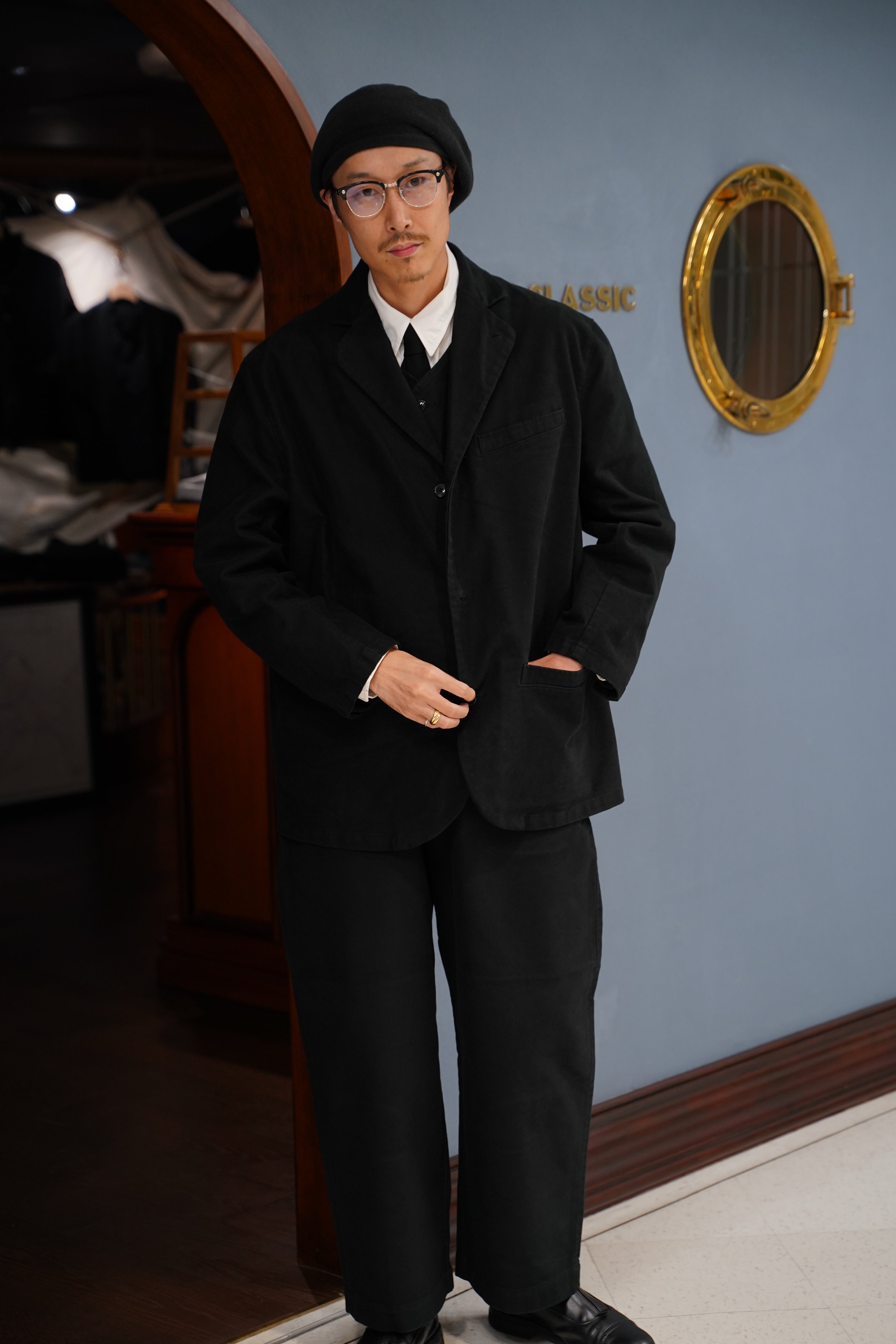 BLACK GABARDINE TIE