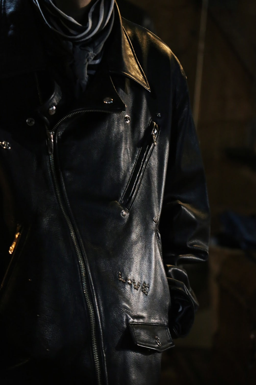 PC RIDERS JACKET W / LOVE & PEACE SILVER CUSTOM 002 (LIMITED)