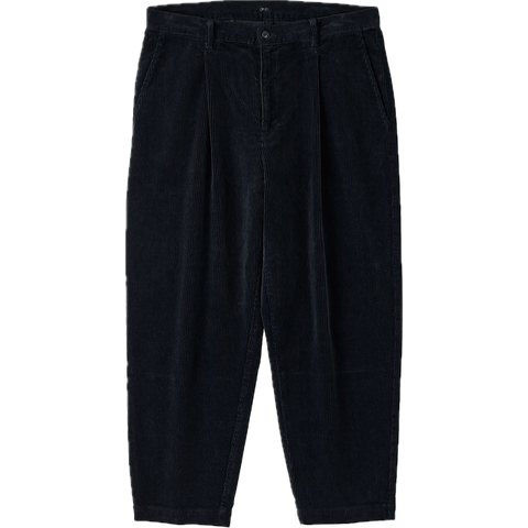 BLACK / M